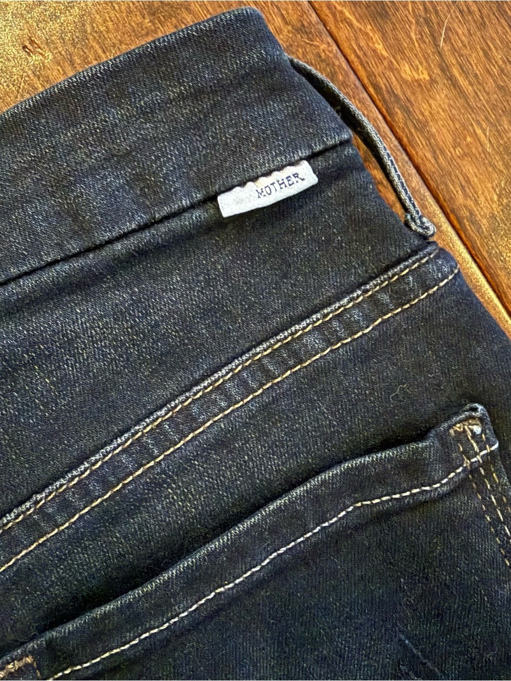 MOTHER High Waisted Looker Coffee, Tea or Me Jeans - Picture 9 of 12